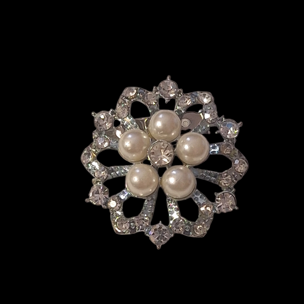 Vintage Pearl and Clear Crystal Floral Brooch - White, Silver